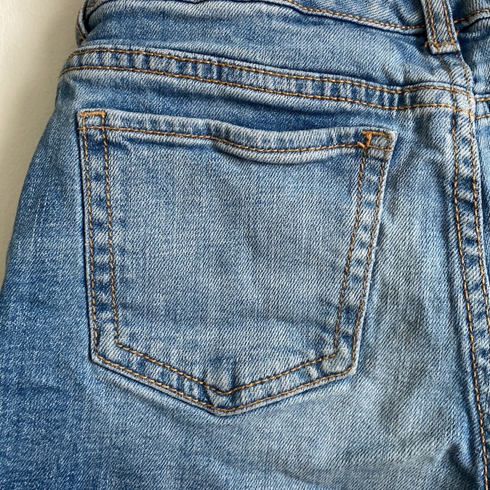 Gap Kids girls’ size 10 regular jean shorts - Picture 8 of 9